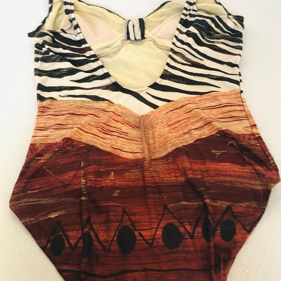 TIGER STRIPED SWIMSUIT SIZE XL - Picture 3 of 6